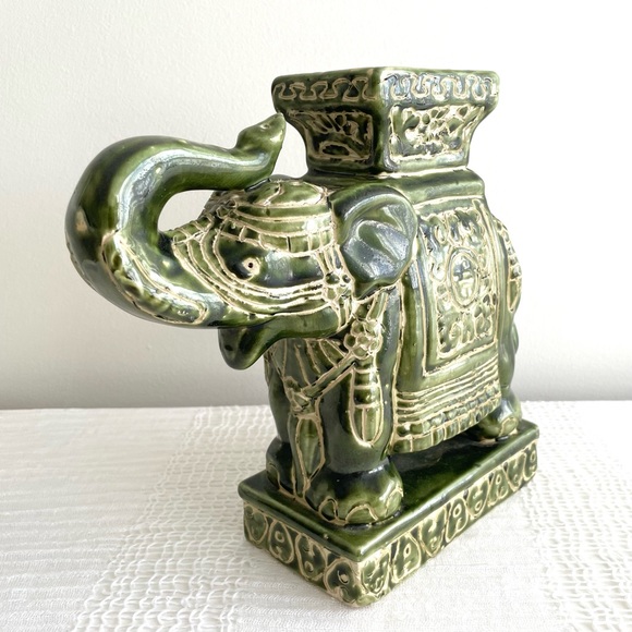 1960s Chinese Elephant Garden Seat Ceramic Sculpture, green 10” - Picture 3 of 12